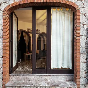 https://casa-pirri.sicilyhotelsitaly.net