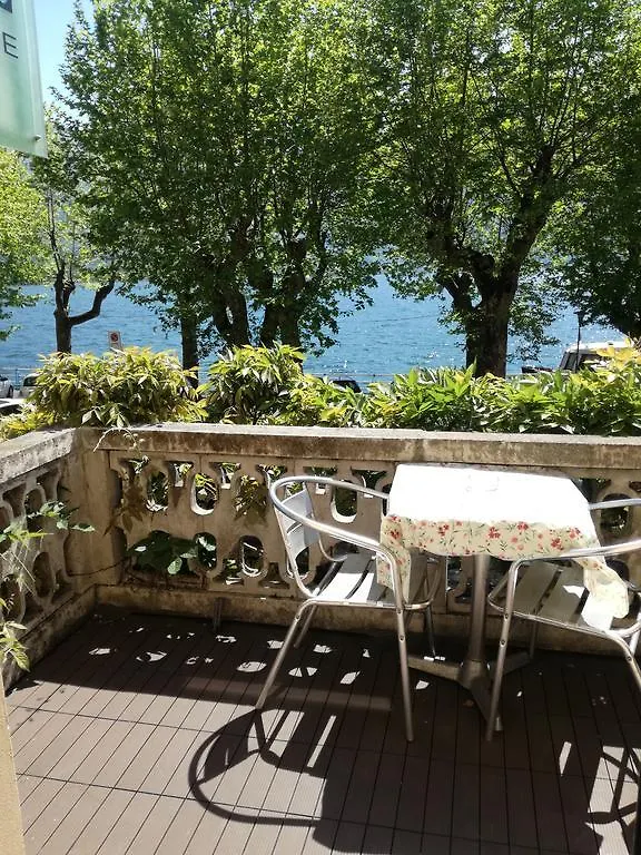 Hotel Belvedere Lovere 2*,